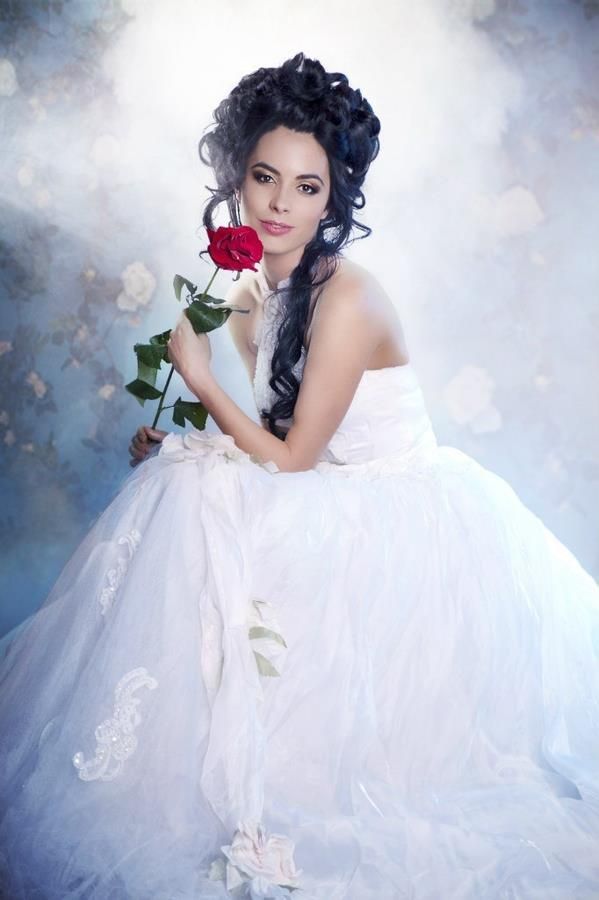 زفاف - هل الحب الورد الأحمر