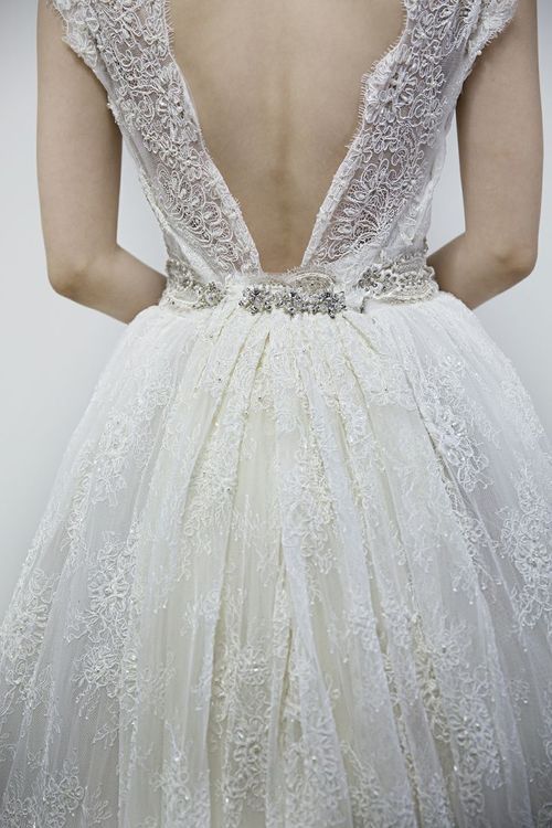 Wedding - Low back wedding dress with fine laces