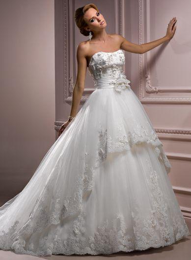 Wedding - Fairytale ball gown with floral laces and crystals