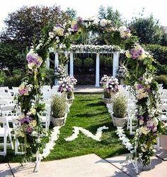 Wedding - Gorgeous Outdoor Wedding Idea. 