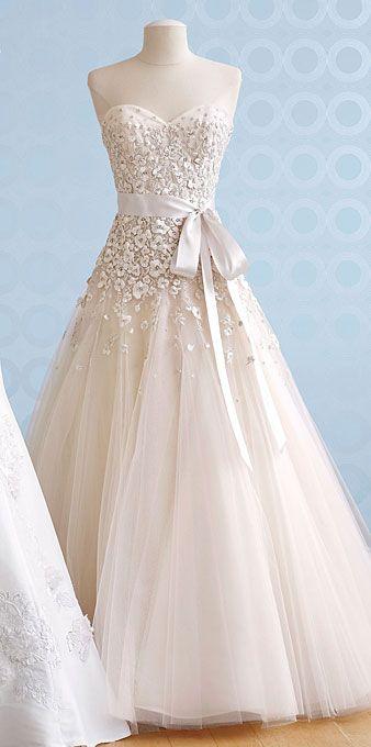 Wedding - Flattering Wedding Dresses