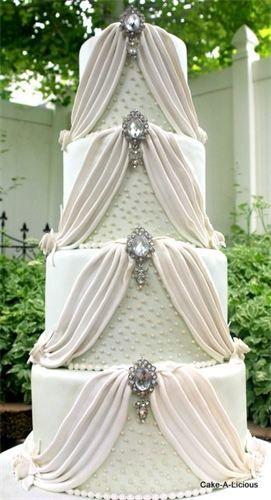 Mariage - Gâteau de mariage drapée