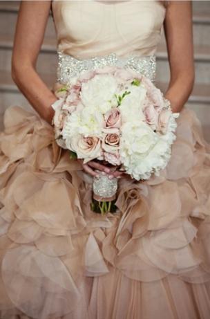 Wedding - Wedding bouquet with ivory and pink roses
