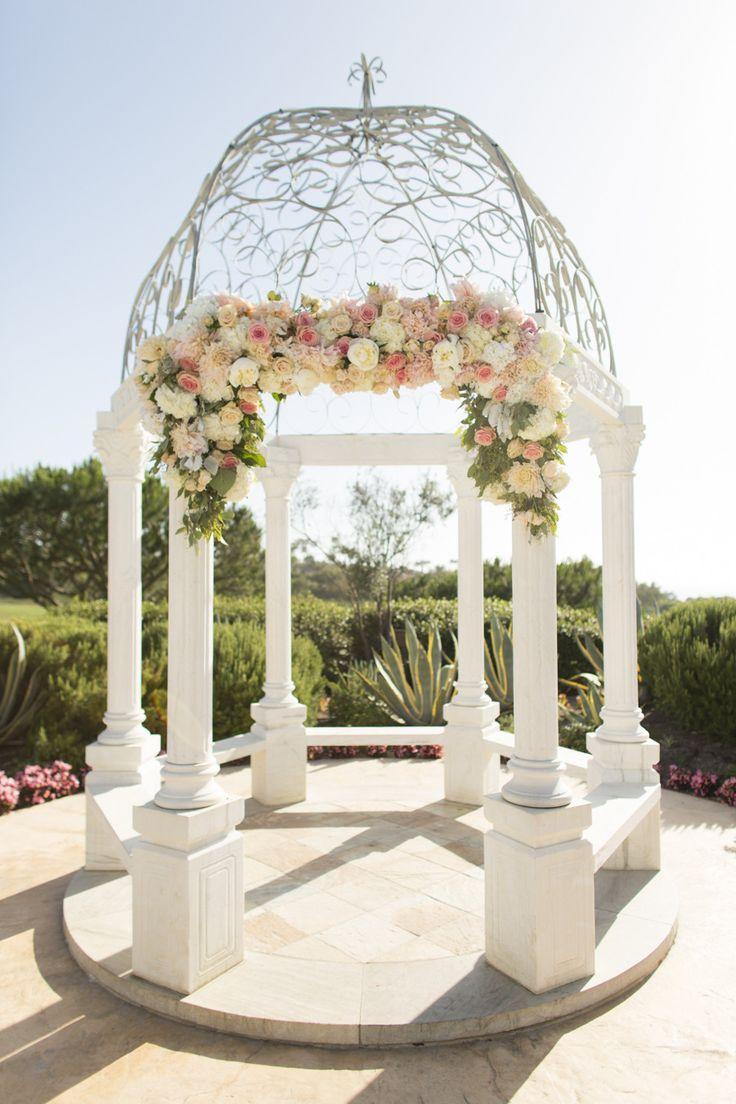 gazebo wedding decor