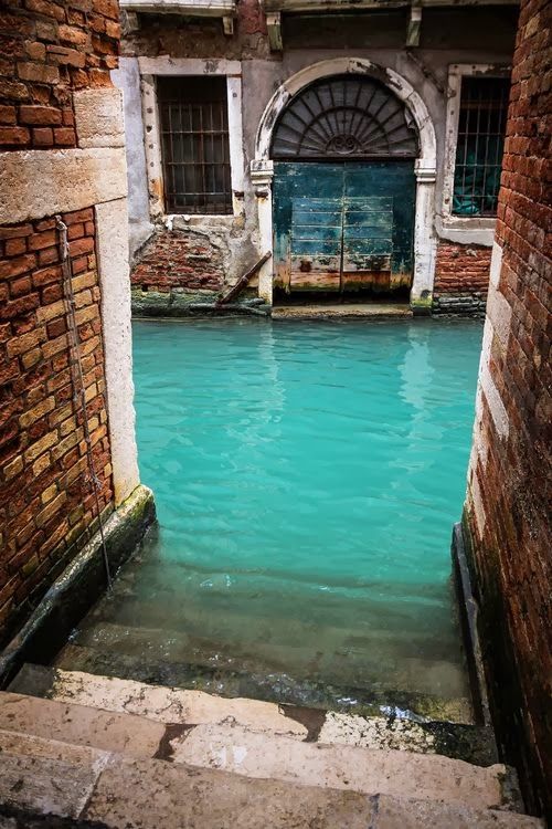 Wedding - Turquoise Canal, Venice, Italy 