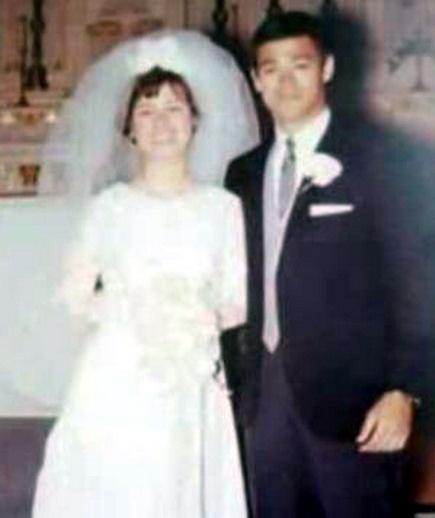 زفاف - 1964/08/17: بروس لي و ليندا ايمري
