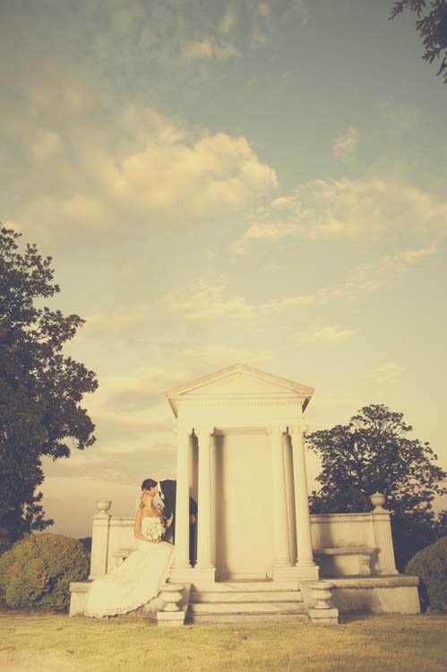 Wedding - Romantic Shot 