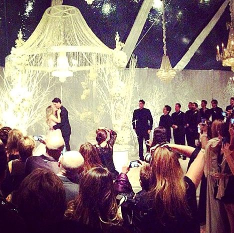 زفاف - كيلي كوكو لزوج رايان سويتنج تطلب الزفاف "أفضل ليلة في التاريخ"