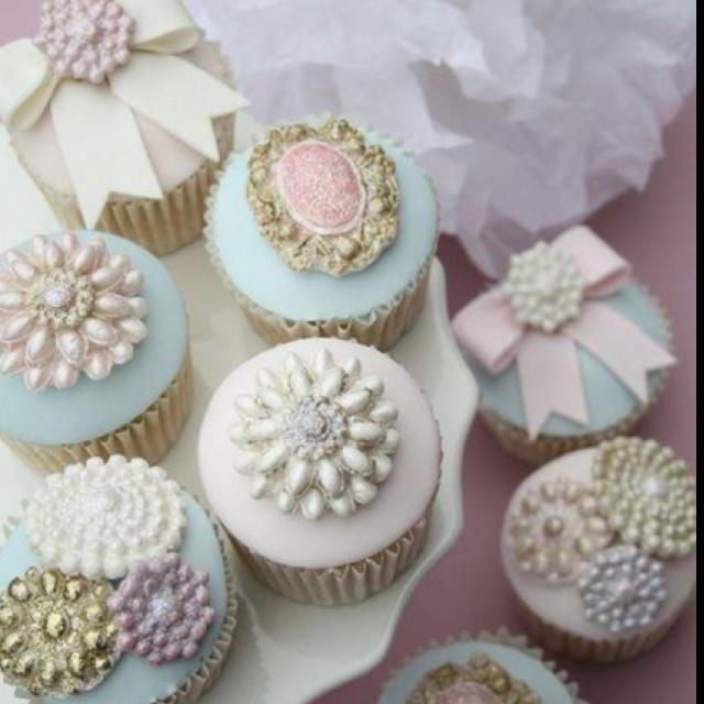 Wedding - Gorgeous Cupcakes 