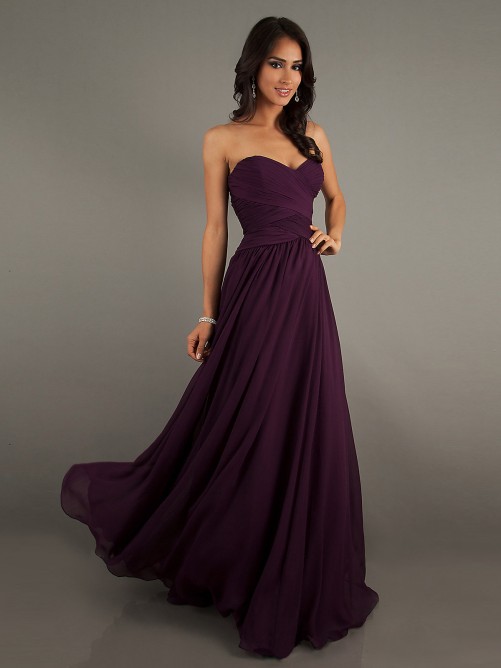 Свадьба - Eggplant Colored Chiffon Sweetheart Floor-Length Dress