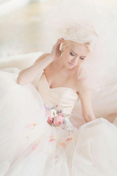 Hochzeit - Braut Mit Sass Brautkleider