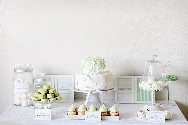 Hochzeit - Dessert Table