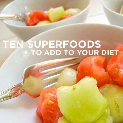 Wedding - 10 Superfoods To Add To Your Diet 
