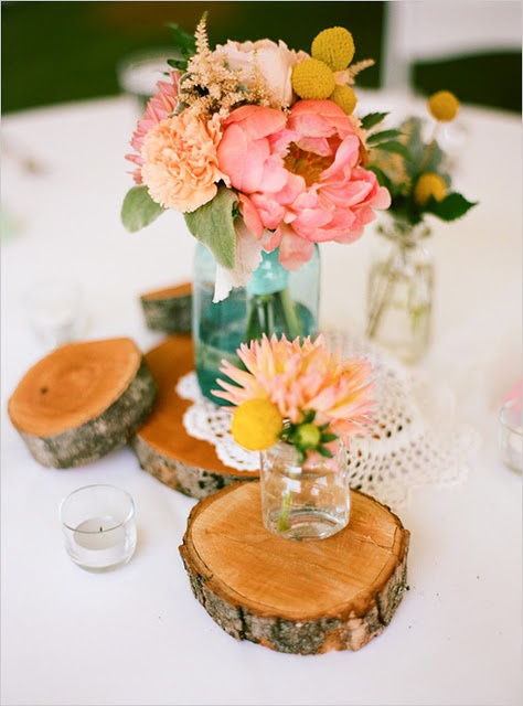 Mariage - Petits Arrangements floraux Mason Jars