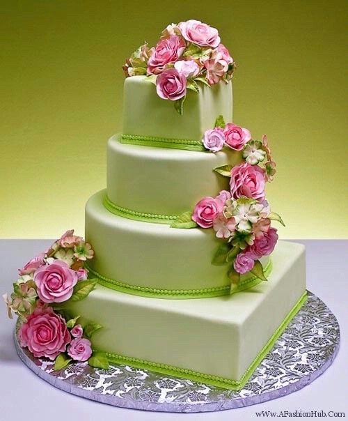 Mariage - Gâteau vert # fleurs