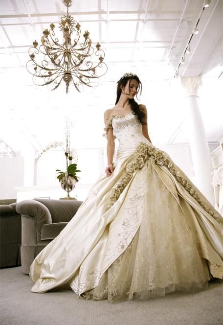 Mariage - Boule de robe de mariage.
