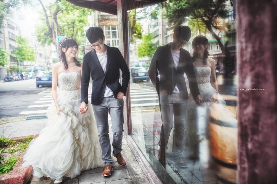 Hochzeit - [Hochzeits-] auf der Straße