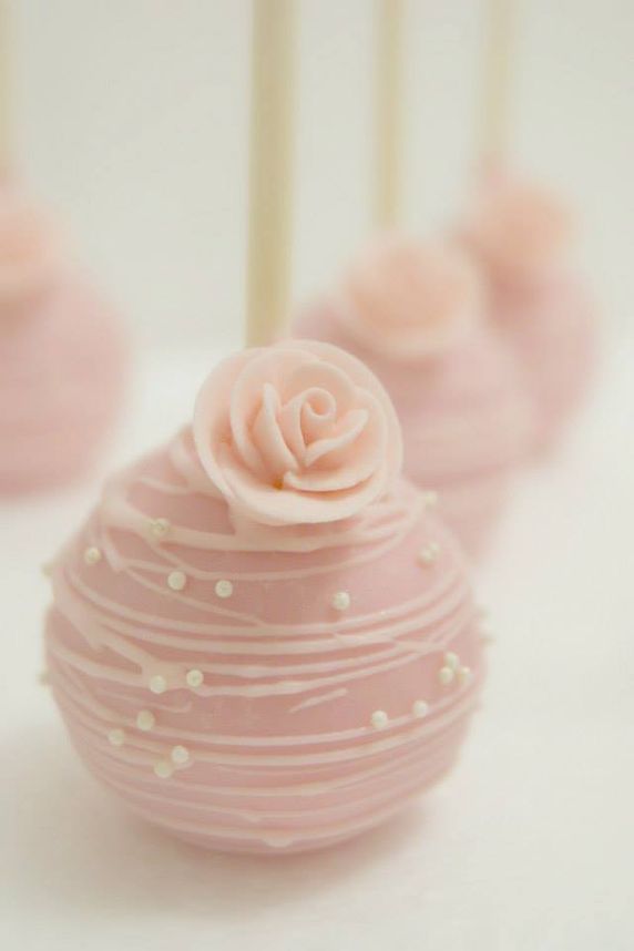 Wedding - Pink Rose Cake Pops 