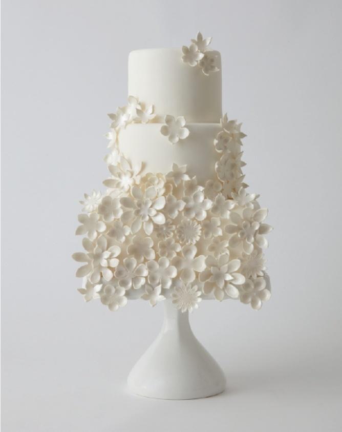 Wedding - lovely fondant wedding cake