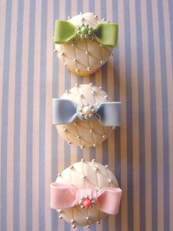 Wedding - Pastel Bow Cupcakes 