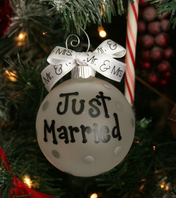 Mariage - Juste ornement marié, juste marié, M. et Mme, ornement, boule de Noël, de mariage, cadeau de mariage