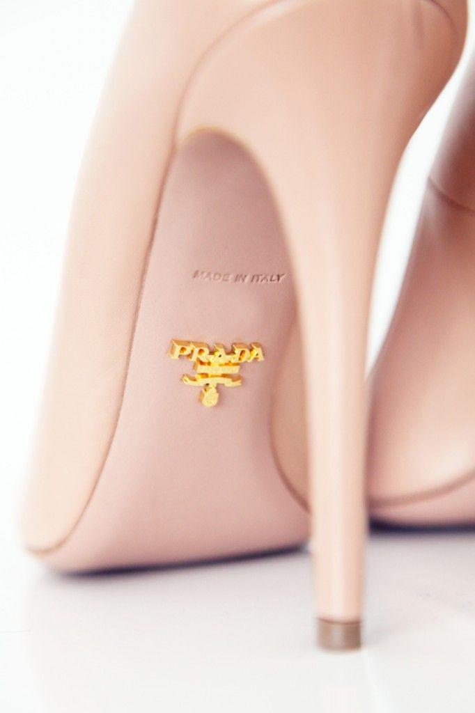 زفاف - أحذية وردي #
