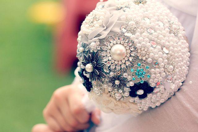 Wedding - DIY Custom Beaded Bride Bouquet 