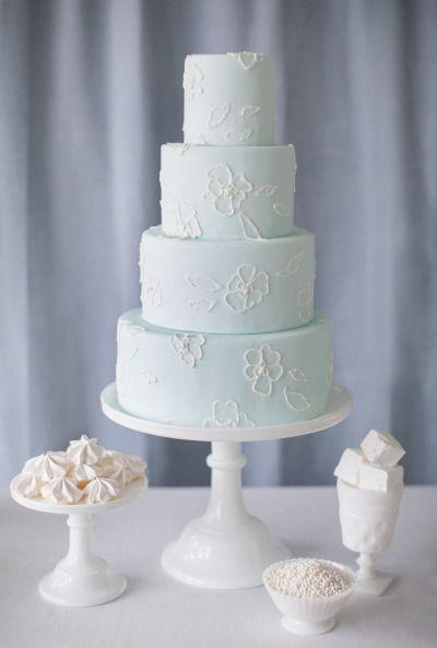 Mariage - Lumière gâteau de mariage bleu