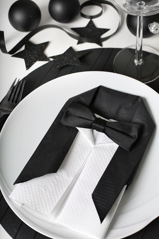 Wedding - Black And White Place Setting 