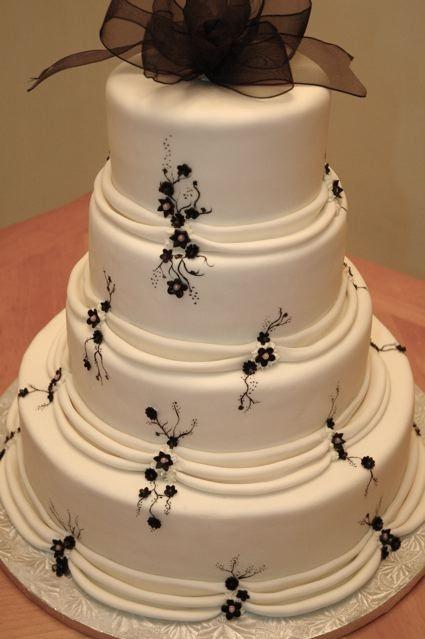 زفاف - أبيض وأسود كعكة الزفاف