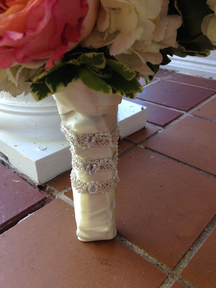 Wedding - Beaded Brides Bouquet Handle 