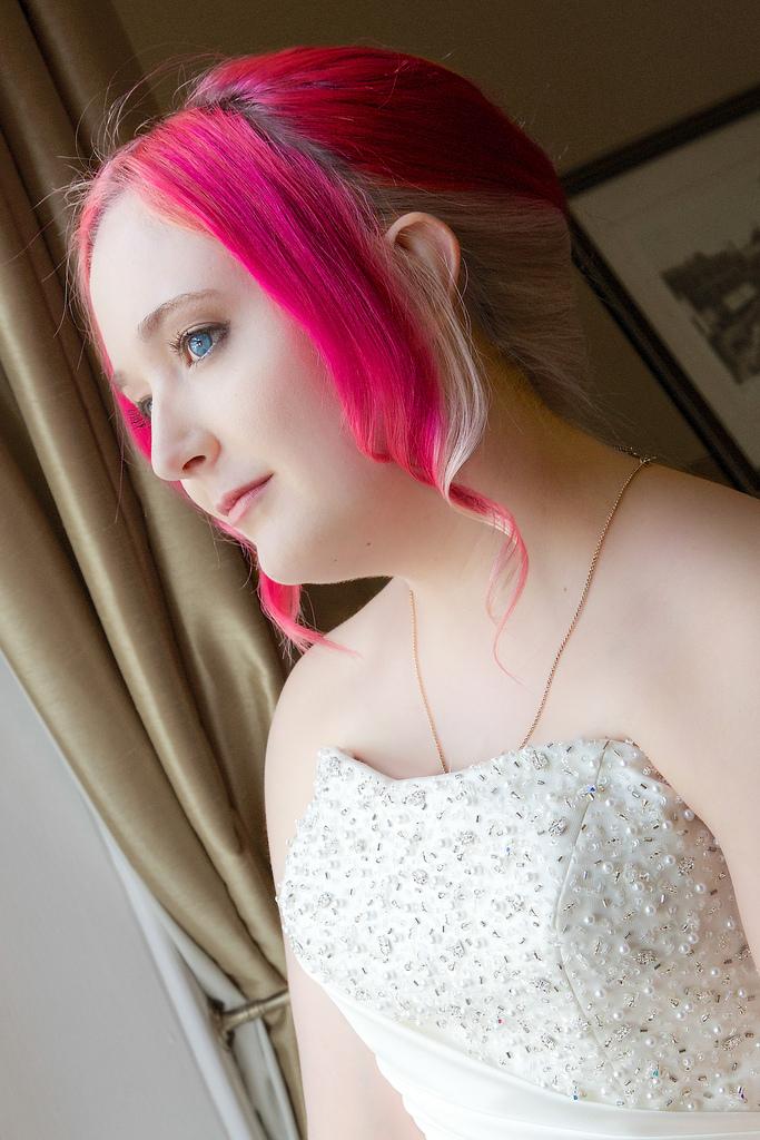 زفاف - جميلة باللون الوردي