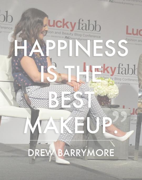 Mariage - Live From FABB: Drew Barrymore indique que le bonheur est le meilleur maquillage