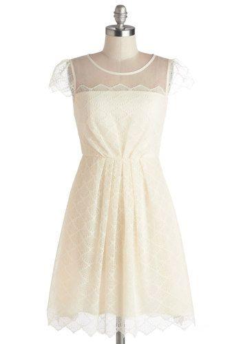 Mariage - Pretty Little White Dress
