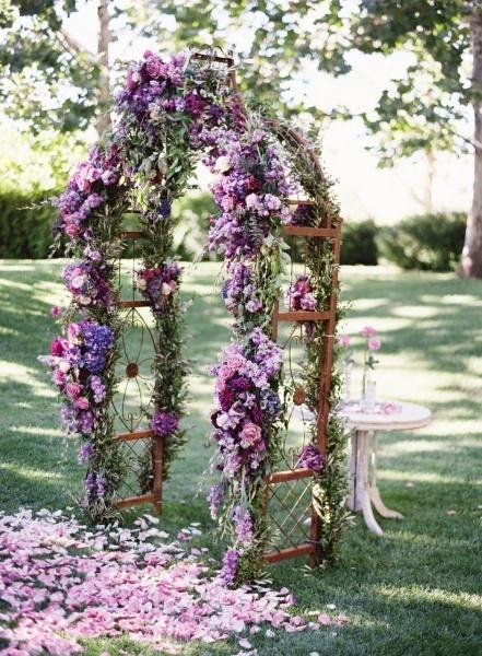 زفاف - الممر مع الزهور