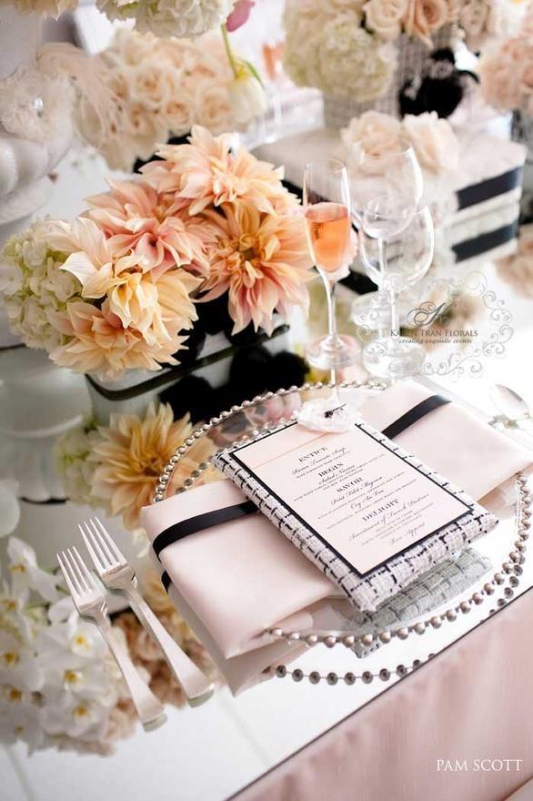 Hochzeit - Chanel inspiriert Tabelle