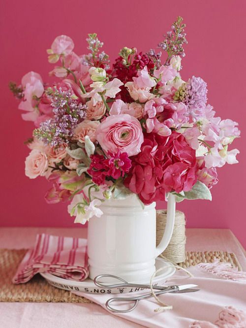 زفاف - ترتيب الزهور الوردي