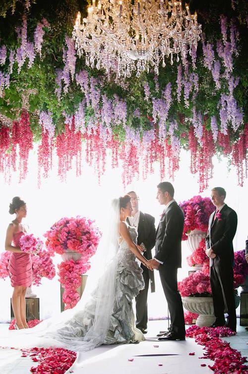 Mariage - Sous les fleurs ...