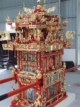 Wedding - Traditional Chinese Wedding Carriage. 