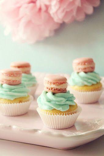 Hochzeit - Mini Französisch Macaron Cupcakes