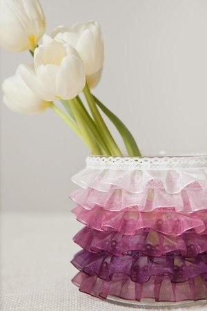 Wedding - DIY: Ombre Ruffle Vase
