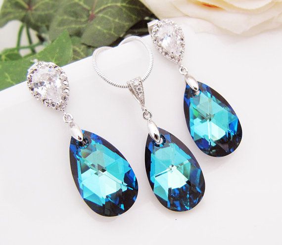 Mariage - Something Blue bijoux de mariage bijoux de mariée nuptiale collier boucles d'oreilles mariée (Large) Bermuda Blue Swarovski Crys