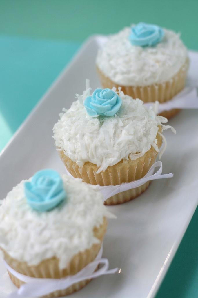 Wedding - Whisk Kid: Almost - {Coconut Cupcakes} 