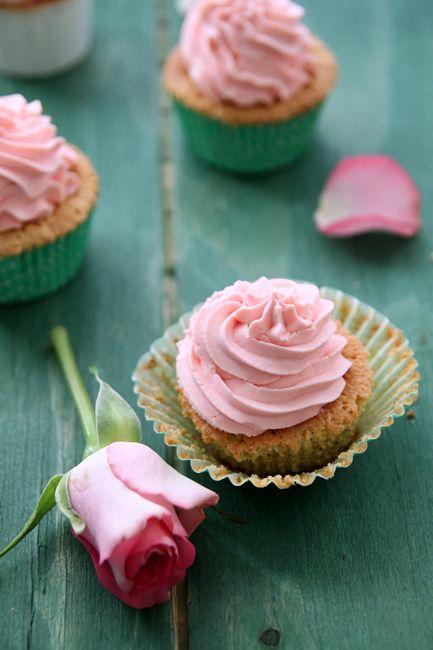 Wedding - Rosewater Pistachio Cupcakes With Mascarpone Cream Frosting