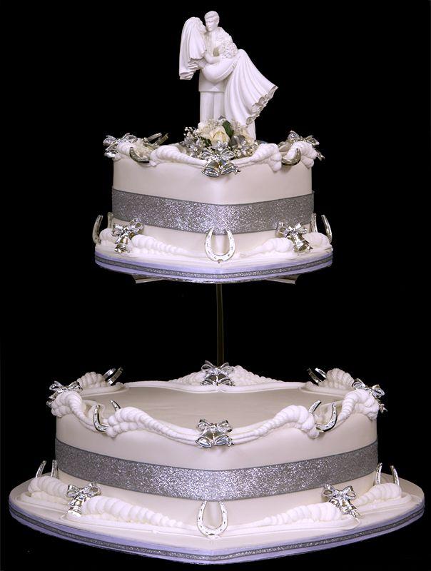 Wedding - Heart Wedding Cake 