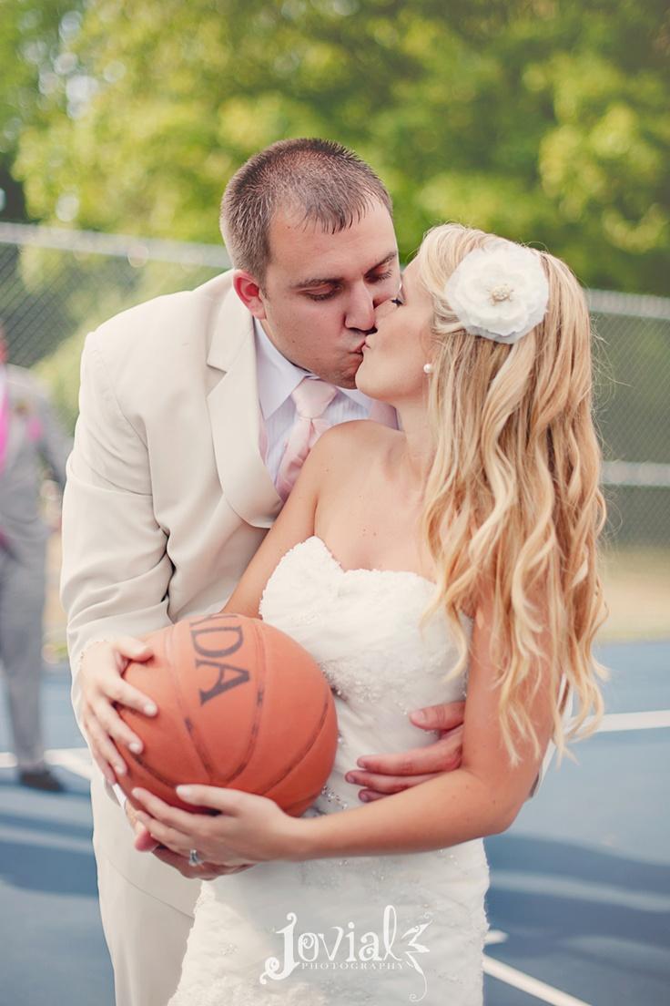 زفاف - الحب وكرة السلة