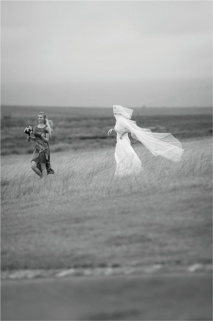 Hochzeit - Braut Im Feld