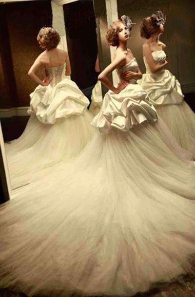 زفاف - ثوب مدهش