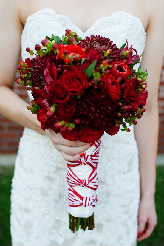 Свадьба - DIY красное и белое свадебное
