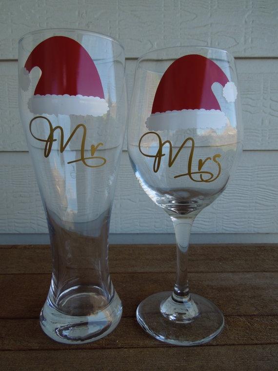 Свадьба - Рождество Мистер и миссис стакан вина и пиво Pilsner - свадьбы, душ, юбилей, новоселье подарок